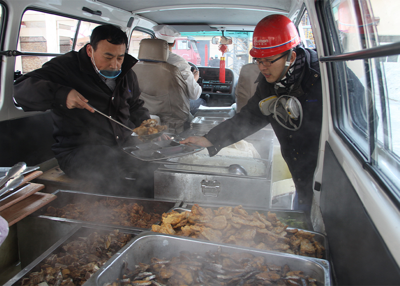 關(guān)愛(ài)暖心工程